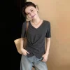 A new style of white, stylish, short-sleeved, off-the-shoulder T-shirt for women, a slimming, waist-hugging, irregular top A11514 details Picture